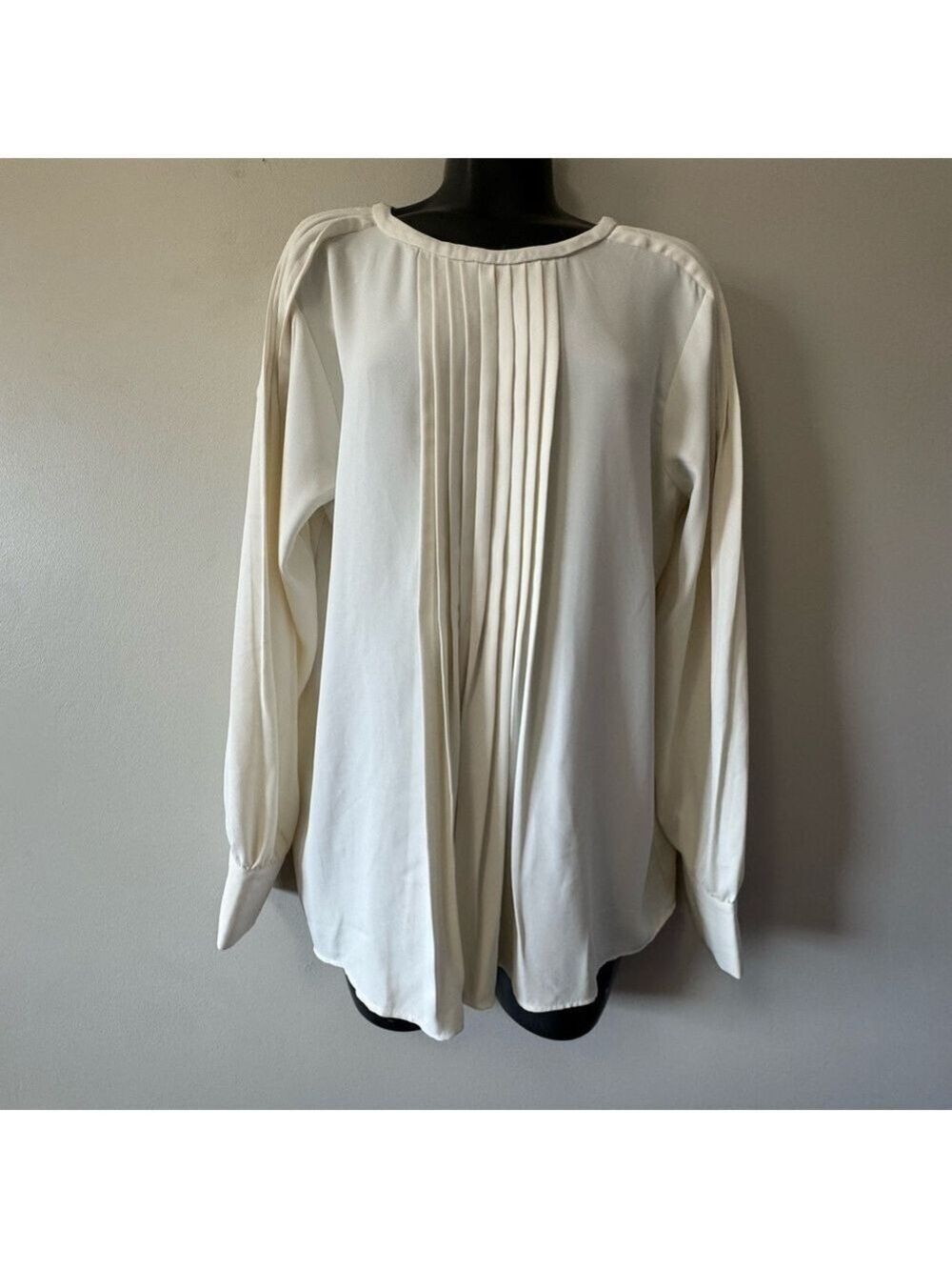 Anntaylor Ivory Long Sleeves Pintuck Tieback Medium